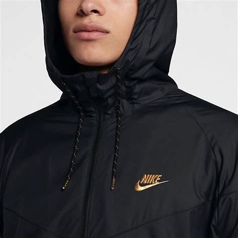 nike sportswear windrunner winterized qs.